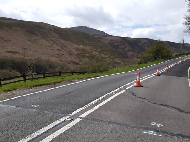 The A57 Snake Pass will be closed to all traffic for five days from Monday, 22 May, for resurfacing works to be carried out at Gillot Hey and Wood Cottage.