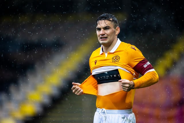 Tony Watt has signed a contract extension with Motherwell keeping him at the club until 2022. The former Celtic and Hearts forward joined the Steelmen earlier this year on a short-term deal before extending his deal in the summer. Watt has now been rewarded for some fine form. (Various)