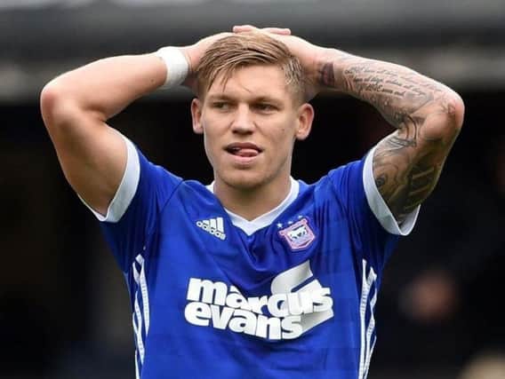 Martyn Waghorn has signed for Derby County.