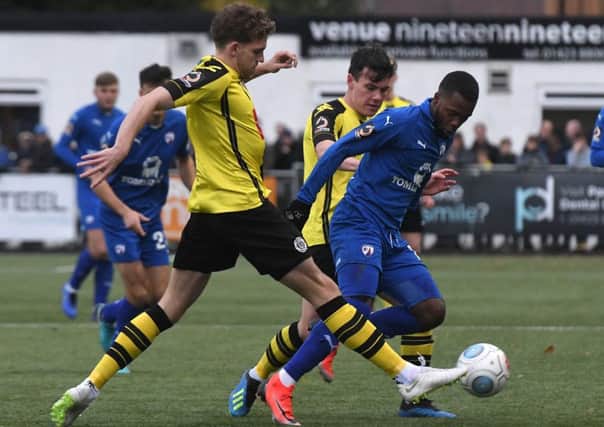 Picture Andrew Roe/AHPIX LTD, Football, Vanarama National League, Harrogate Town v Chesterfield, CNG Stadium, 03/11/18, K.O 3pm

Chesterfield's Zavon Hines battles with Harrogate's Callum Howe and Ryan Fallowfield

Andrew Roe>>>>>>>07826527594