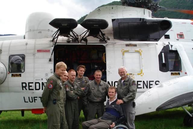 In 2007, Michael returned to Norway to meet the helicopter crew and thank everyone involved in the rescue.