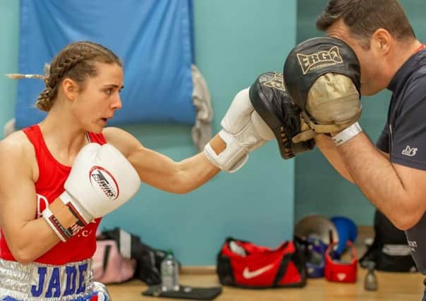 Heath boxer Jade Ashmore sparring in the gym ahead of her next big fight.