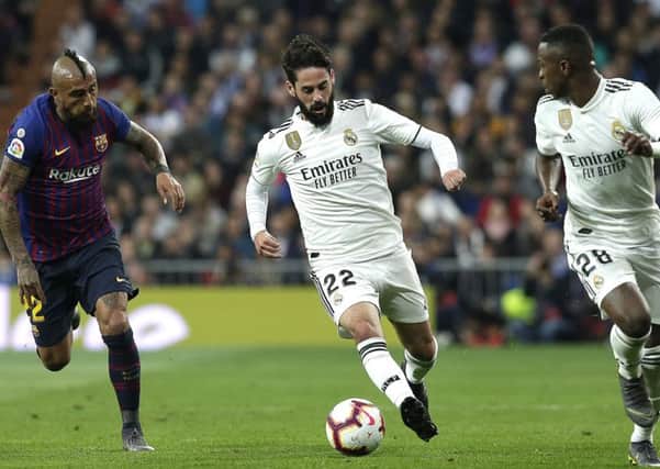 Real Madrid star Isco is wanted by two Premier League giants.  (Photo by Gonzalo Arroyo Moreno/Getty Images)