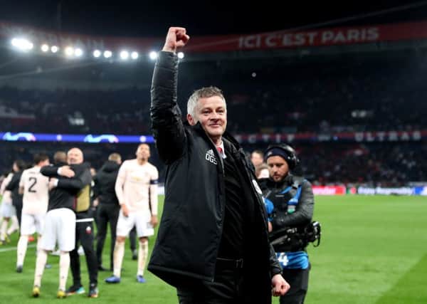 PARIS, FRANCE - MARCH 06:  Ole Gunnar Solskjaer, Manager of Manchester United celebrates victory during the UEFA Champions League Round of 16 Second Leg match between Paris Saint-Germain and Manchester United at Parc des Princes on March 06, 2019 in Paris, . (Photo by Julian Finney/Getty Images)