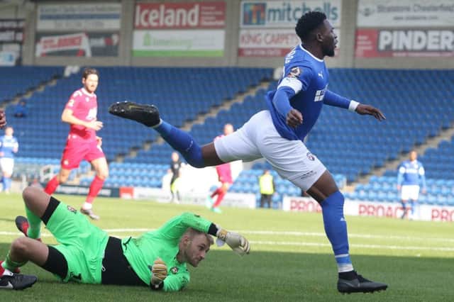 Mike Fondop scores for Chesterfield.