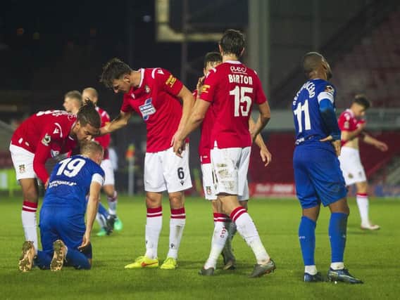 Chesterfield lost 1-0 at Wrexham in the FA Cup fourth qualifying round on Tuesday night.