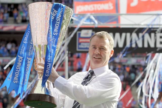 Chesterfield FC at Wembley v Swindon Town. John Sheridan with trophy
