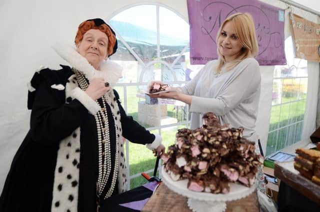 Hardwick Hall hosts The Great British Food Festival. Bess of Hardwick with Lana Spencer from Narnias cakes.