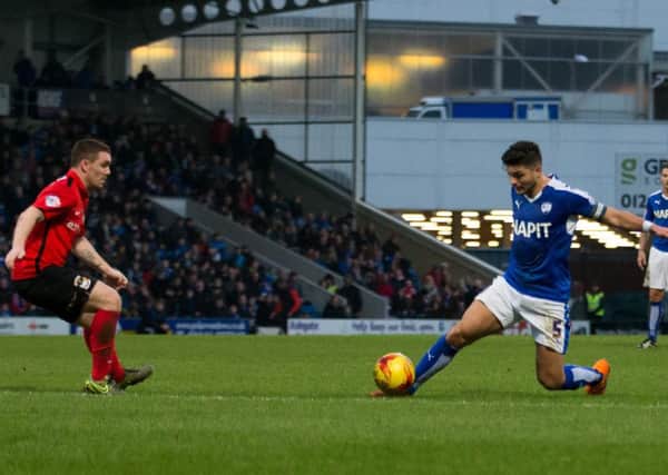 Chesterfield vs Coventry City - Sam Morsy stretches for the ball - Pic By James Williamson