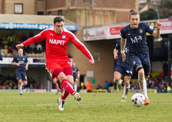 Southend United vs Chesterfield - Lee Novak fires home for Chesterfield- Pic By James Williamson