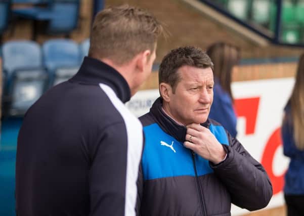Southend United vs Chesterfield - Danny Wilson with Ritchie Humphreys - Pic By James Williamson