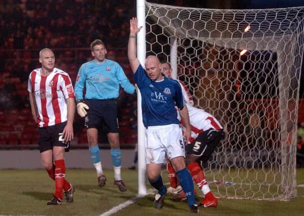 Coca-Cola League Two
Lincoln City v Chesterfield FC at Sincil Bank 
Rob Page raises his arm