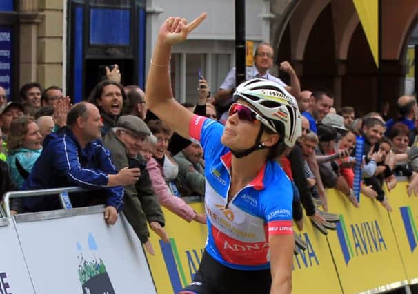 Lizzie Armitstead pointed to the sky during her Aviva Women's Tour Stage 3 win in Chesterfield to honour deceased MP Jo Cox. Photo by Chris Etchells