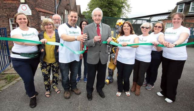 MP Dennis Skinner opens the fun day at Brockley Primary School in Shuttlewood. Photo by Glenn Ashley Photography.