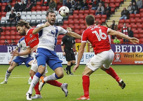 Picture by Lawrence Smith/AHPIX.com. Football, Sky Bet League One; 
Charlton Athletic v Chesterfield FC; 29/10/2016 KO 1500;  
The Valley;
copyright picture;Howard Roe/AHPIX.com
ChesterfieldÃ¢Â¬"s Sam Hird battles for the ball late on at Charlton
