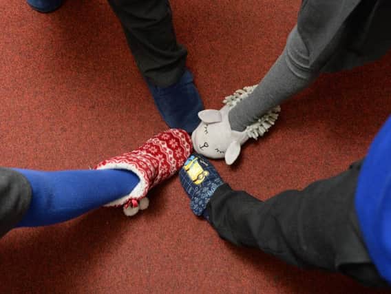 Should pupils be allowed to wear slippers to school?