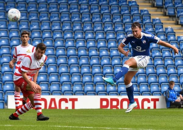 Picture Andrew Roe/AHPIX LTD, Football, Pre Season Friendly, Chesterfield Town v Doncaster Rovers, Proact Stadium, 29/07/17, K.O 3pm

Chesterfield's Kristian Dennis has a shot on goal

Andrew Roe>>>>>>>07826527594