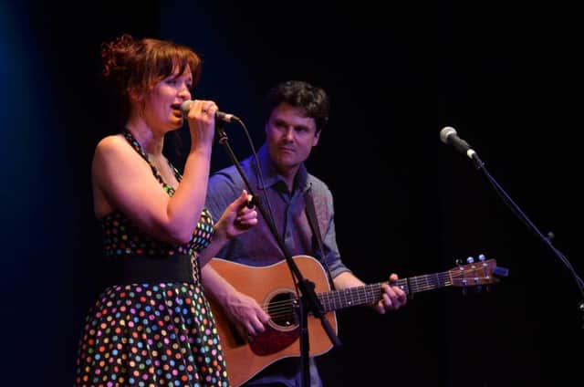 Kathryn Roberts and Sean Lakeman  will perform at Chesterfield Library.