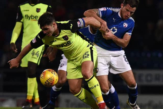 Picture Andrew Roe/AHPIX LTD, Football, EFL Sky Bet League Two, Chesterfield FC v Exeter City, Proact Stadium, 18/11/17, K.O 3pm
Chesterfield's Jordan Sinnott battles with Exeter's Jordan Moore-Taylor
Andrew Roe>>>>>>>07826527594