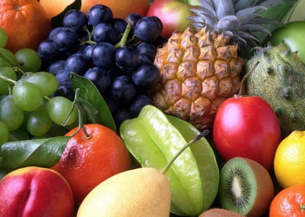 Fruits. Image courtesy of Pixabay.