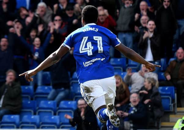 Picture Andrew Roe/AHPIX LTD, Football, EFL Sky Bet League Two, Chesterfield v Notts County, Proact Stadium, 25/03/18, K.O 1pm

Chesterfield's Zavon Hines celebrates his goal

Andrew Roe>>>>>>>07826527594