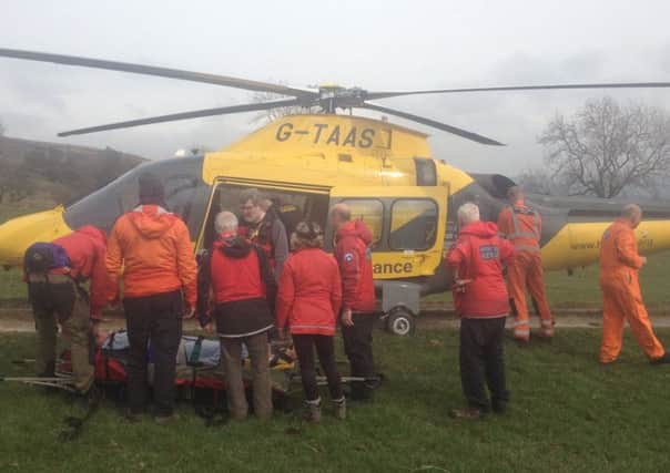 Derbyshire, Leicestershire and Rutland Air Ambulance helped rescue an injured walker in Castleton.