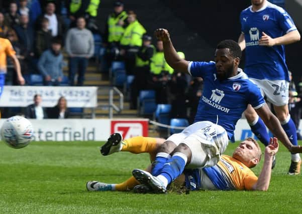 Picture Andrew Roe/AHPIX LTD, Football, EFL Sky Bet League Two, Chesterfield v Mansfield Town, Proact Stadium, 14/04/18, K.O 1pm

Chesterfield's Zavon Hines misses an open net

Andrew Roe>>>>>>>07826527594